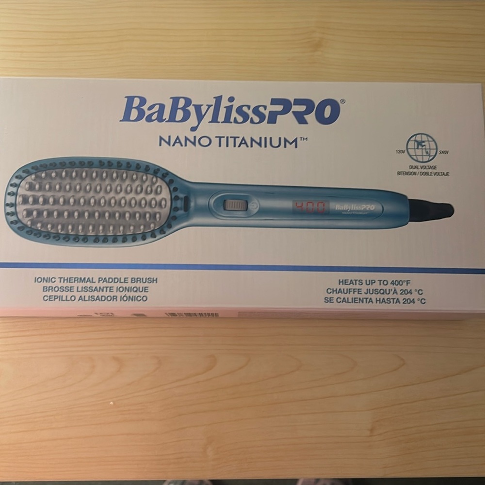 Babyliss Pro nano titanium ionic thermal paddle brush heats up to 400 f